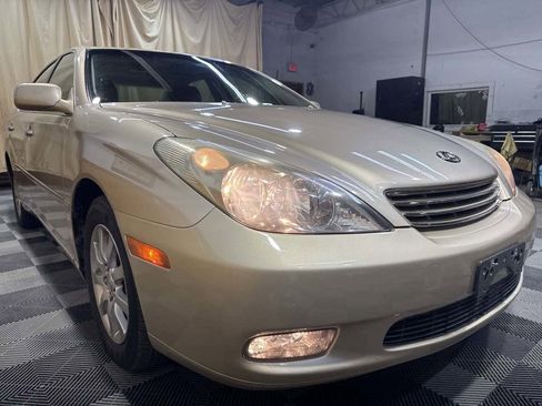 Used 2004 Lexus ES 330 image 6
