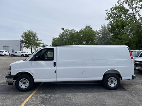 New 2025 Chevrolet Express 3500 Extended w/ Driver Convenience Package RWD image 8
