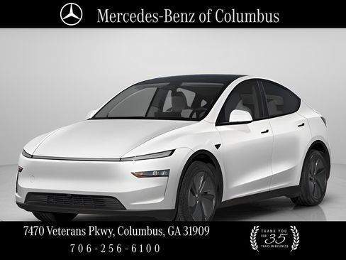 Used 2026 Tesla Model Y 2WD image 1