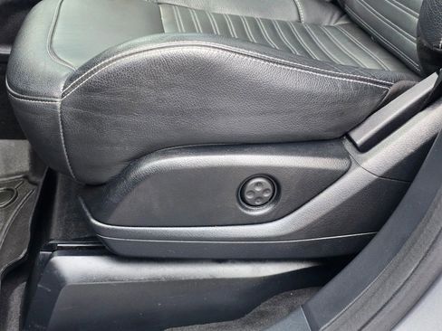 Used 2016 Mercedes-Benz GLE 400 4MATIC image 22