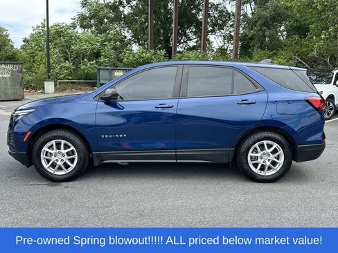 Used 2022 Chevrolet Equinox LS AWD/4WD image 28