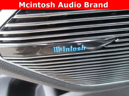 Used 2022 Jeep Grand Cherokee Overland w/ Luxury Tech Group IV image 16