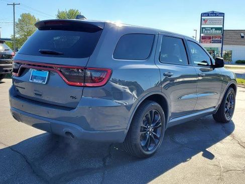 Used 2022 Dodge Durango R/T w/ Blacktop Package AWD/4WD image 4