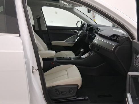 New 2025 Audi Q3 2.0T Premium w/ Convenience Package image 29