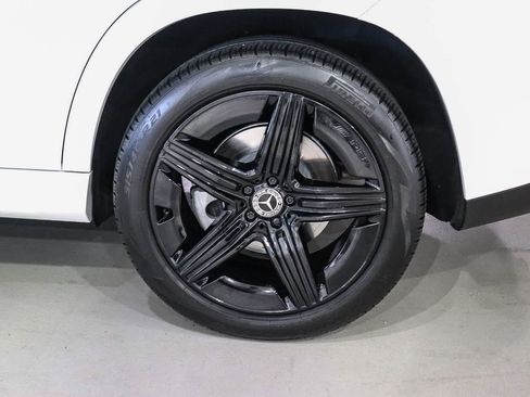 Certified 2025 Mercedes-Benz GLE 450e 4MATIC image 10