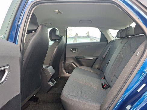 Used 2025 Kia K4 LXS image 10