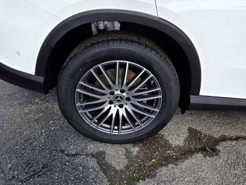 New 2026 Mercedes-Benz GLC 300 GLC 300 image 4