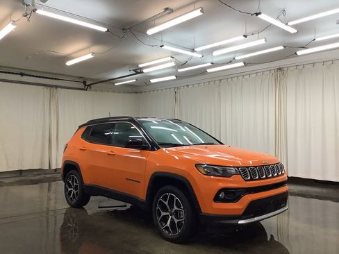 New 2026 Jeep Compass Limited image 5
