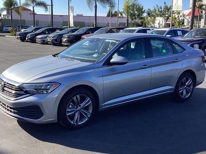 Used 2024 Volkswagen Jetta SE