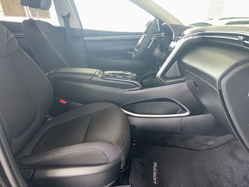 Used 2022 Hyundai Tucson Blue image 18