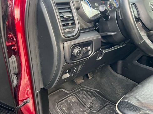 Used 2022 RAM 1500 Limited image 9