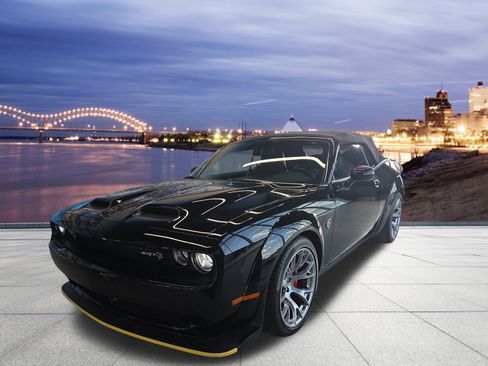 New 2023 Dodge Challenger SRT Hellcat RWD image 4