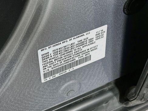 Used 2017 Acura MDX SH-AWD image 12