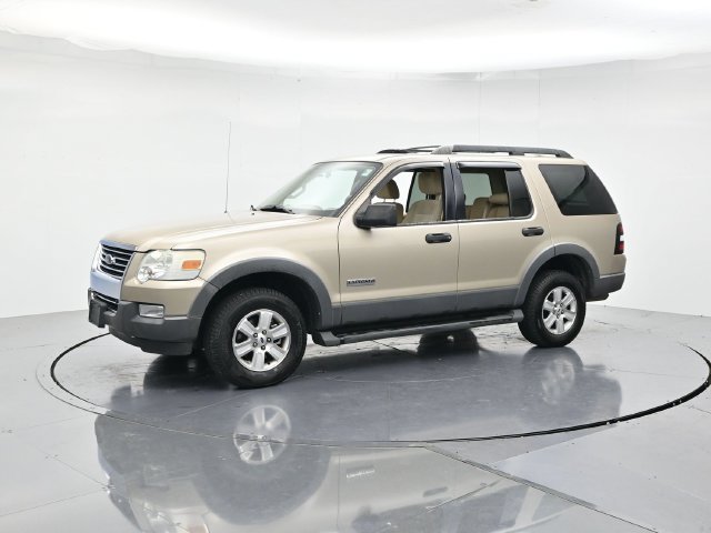 Used 2006 Ford Explorer XLT AWD/4WD image 5