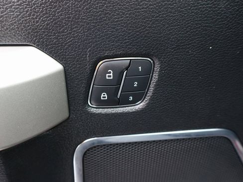 Used 2017 Ford F450 Lariat w/ Tow Technology Bundle image 32