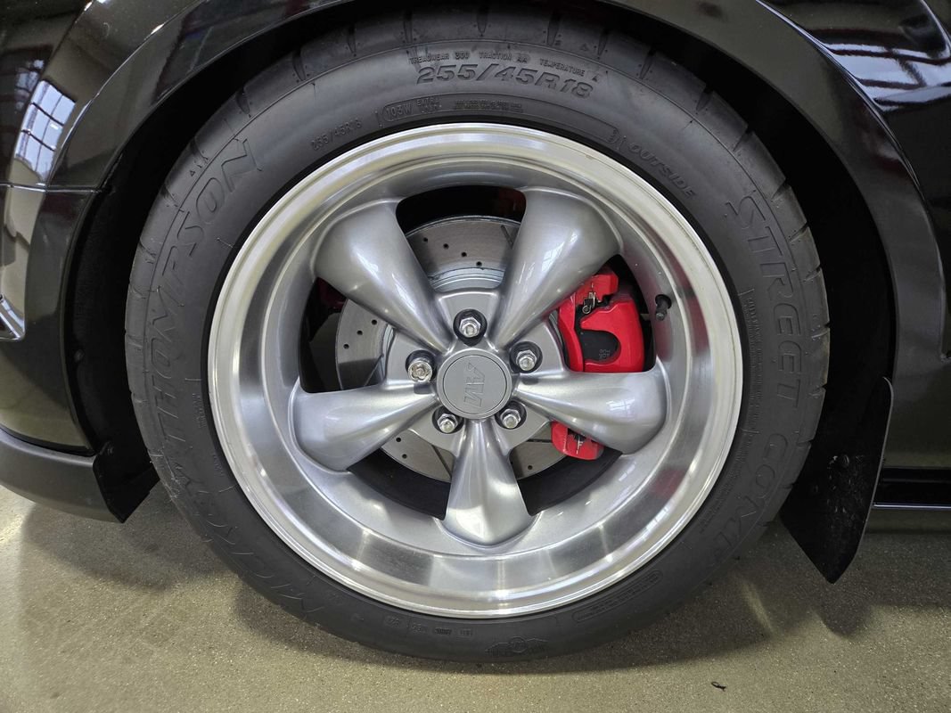 Used 2006 Ford Mustang GT RWD image 8