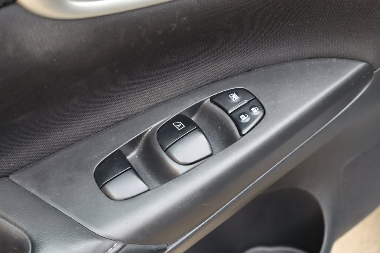 Used 2019 Nissan Sentra SV FWD image 20