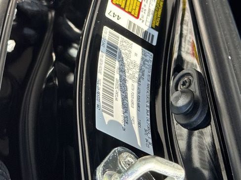 Used 2023 Toyota Tacoma Limited RWD image 21