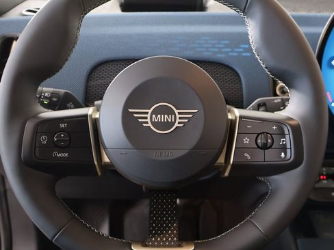 New 2025 MINI Cooper Countryman SE w/ Comfort Package Max image 4