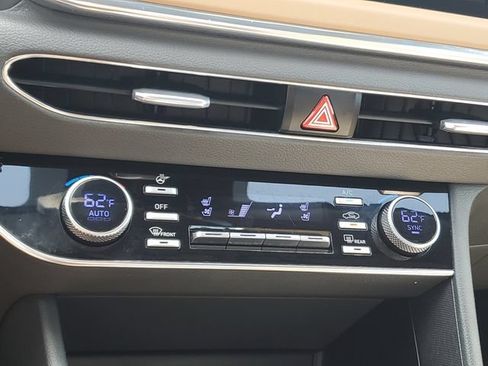 Used 2020 Hyundai Sonata Limited FWD image 29