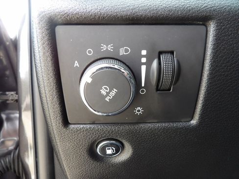 Used 2016 Jeep Grand Cherokee Limited image 14