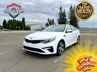 Used 2019 Kia Optima S w/ S Panoramic Sunroof Package