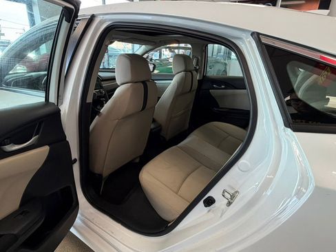 Used 2020 Honda Civic EX image 20