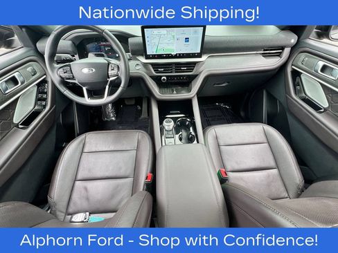 Certified 2025 Ford Explorer Platinum w/ LUX Leather Package AWD/4WD image 8