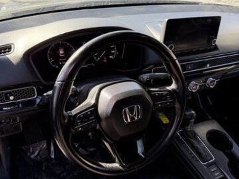 Used 2022 Honda Civic EX image 12