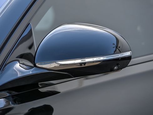 Used 2025 Mercedes-Benz S 63 AMG S image 8