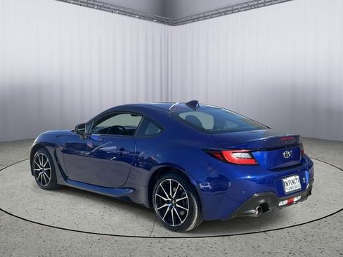 Used 2025 Toyota GR86 w/ ALL Weather Mat Package (TMS) RWD image 7