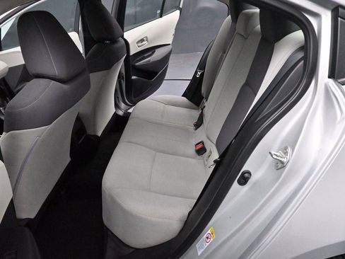 Used 2022 Toyota Corolla LE FWD image 24