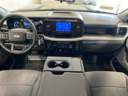 New 2026 Ford F250 XL w/ XL Chrome Package image 13
