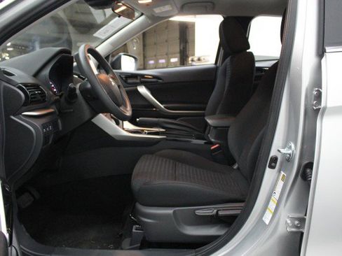 New 2026 Mitsubishi Eclipse Cross LE image 6