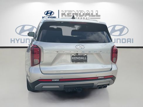 Used 2025 Hyundai Palisade SEL FWD image 5