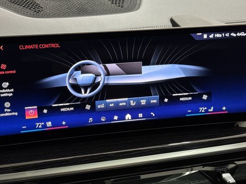 New 2026 BMW X5 xDrive50e w/ M Sport Package image 24