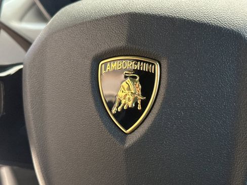 Used 2021 Lamborghini Aventador SVJ AWD/4WD image 31