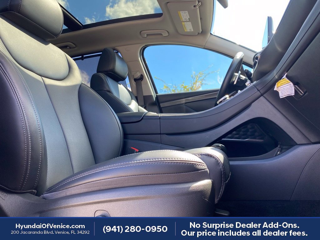 Certified 2023 Hyundai Santa Fe SEL w/ Premium Package FWD image 17