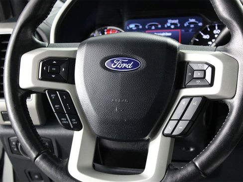 Used 2022 Ford F450 Lariat w/ Lariat Ultimate Package image 35