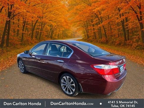 Used 2015 Honda Accord Sport image 6