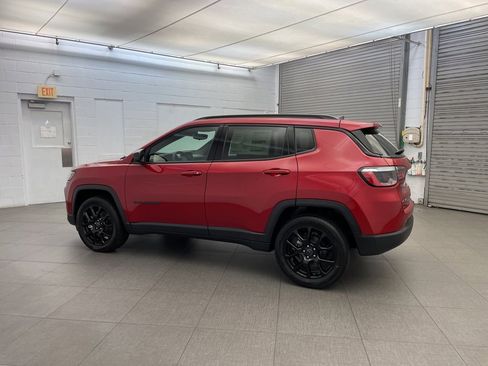 New 2026 Jeep Compass Latitude image 5