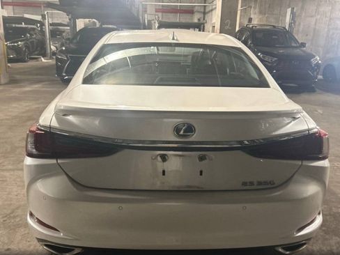 Used 2020 Lexus ES 350 w/ Premium Package FWD image 8