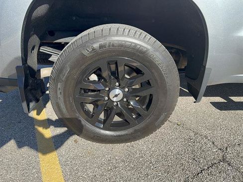Certified 2019 Chevrolet Silverado 1500 RST w/ All-Star Edition AWD/4WD image 8
