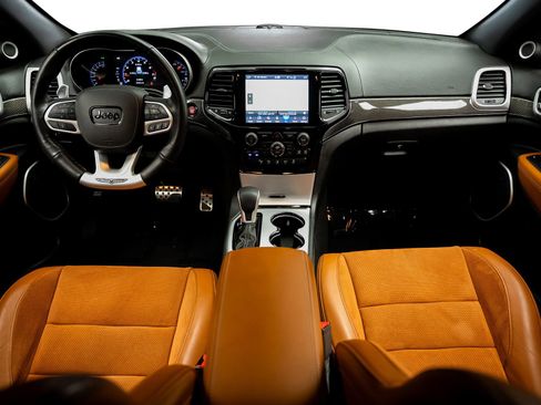 Used 2021 Jeep Grand Cherokee Trackhawk w/ Trailer Tow Group IV image 4