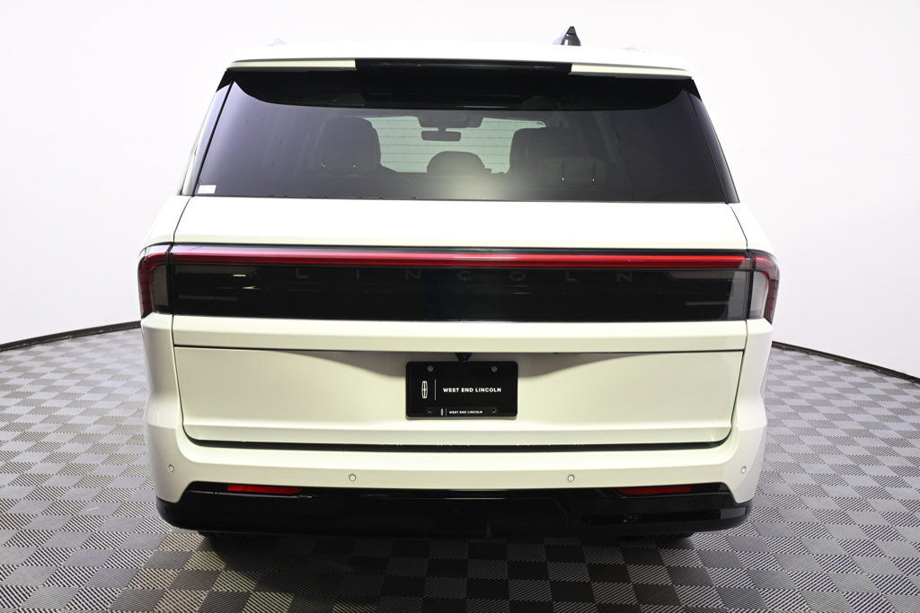 New 2026 Lincoln Navigator Black Label AWD/4WD image 5