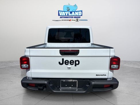 New 2026 Jeep Gladiator Sport AWD/4WD image 4