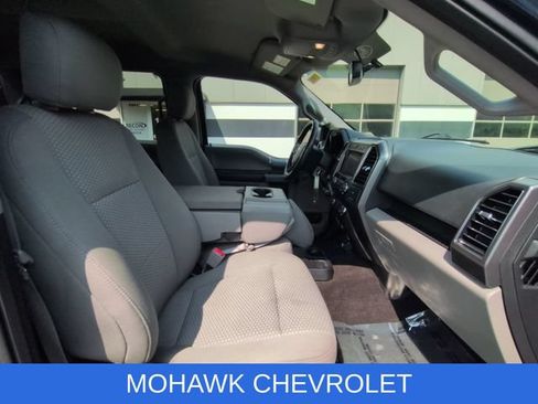 Used 2018 Ford F150 XLT w/ Equipment Group 302A Luxury AWD/4WD image 27