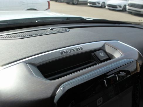 Used 2024 RAM 2500 Laramie image 22