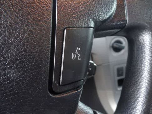 Used 2010 Toyota Tundra 4x4 Double Cab image 16