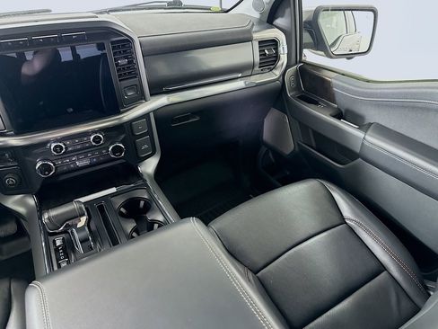 Used 2021 Ford F150 Lariat RWD image 19